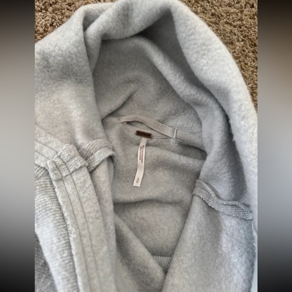 Free People Huntington Fleece Pullover in Heather Grey oversized Small - Picture 11 of 12